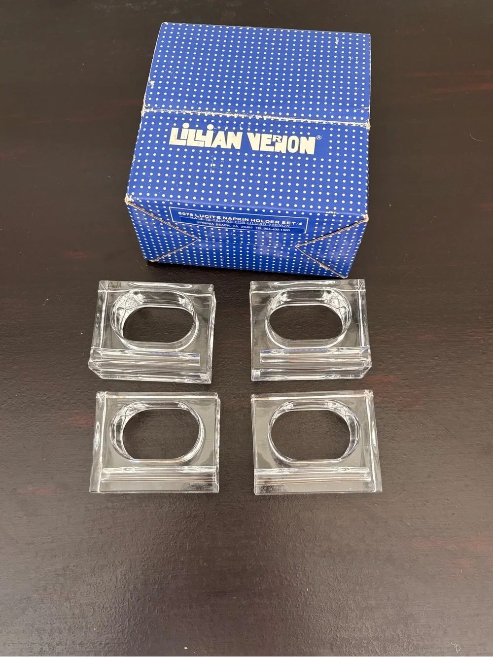 /vintage 2 sets of four Lillian Vernon clear lucite acrylic napkin ring holders